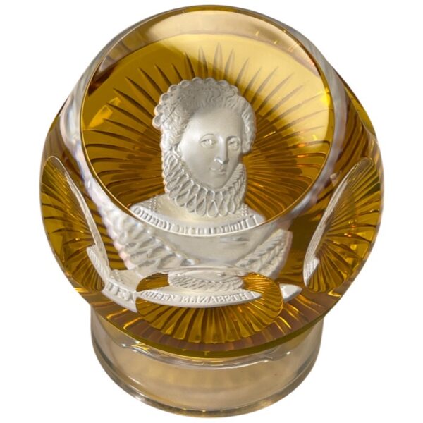 Franklin Mint and Baccarat 1976 Sulfide Elizabeth I Paperweight