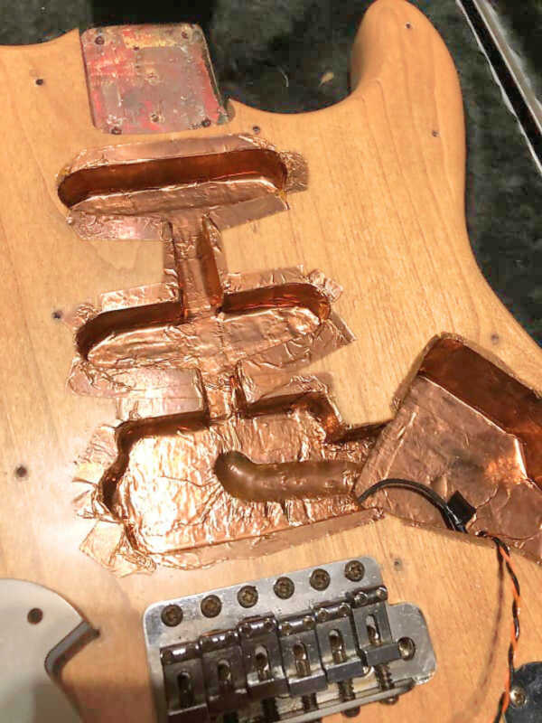 1960s Pre-CBS Fender Stratocaster - Image 8