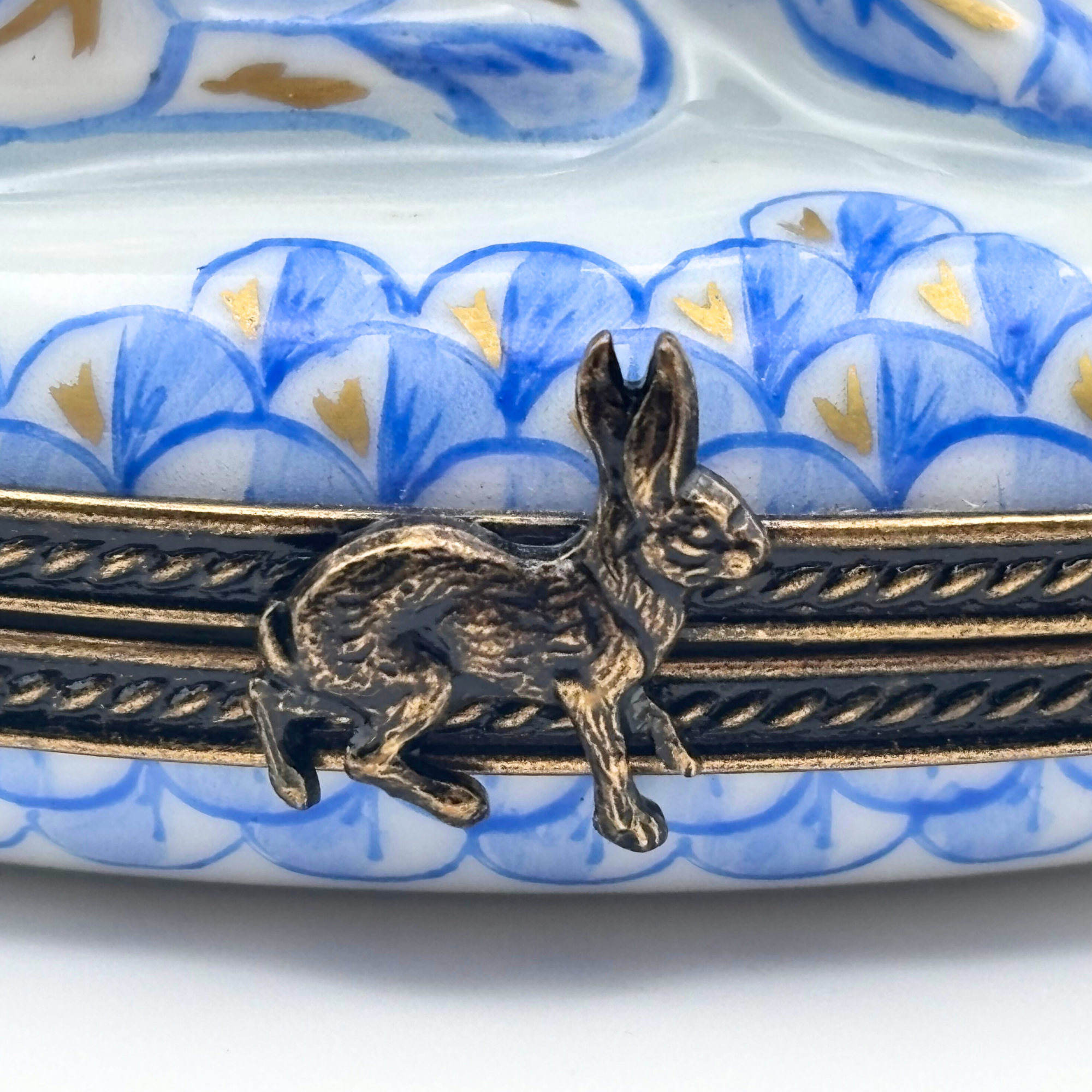 Limoges France “Herend Style” Blue and White Scales Porcelain Rabbit Trinket Box - Image 10