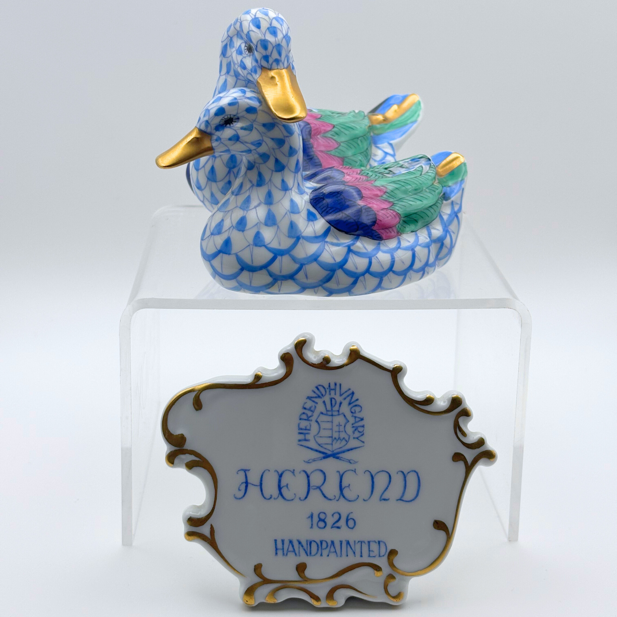 Vieux Herend Pair of Ducks, Blue Fishnet Pattern (VHB) - Image 8