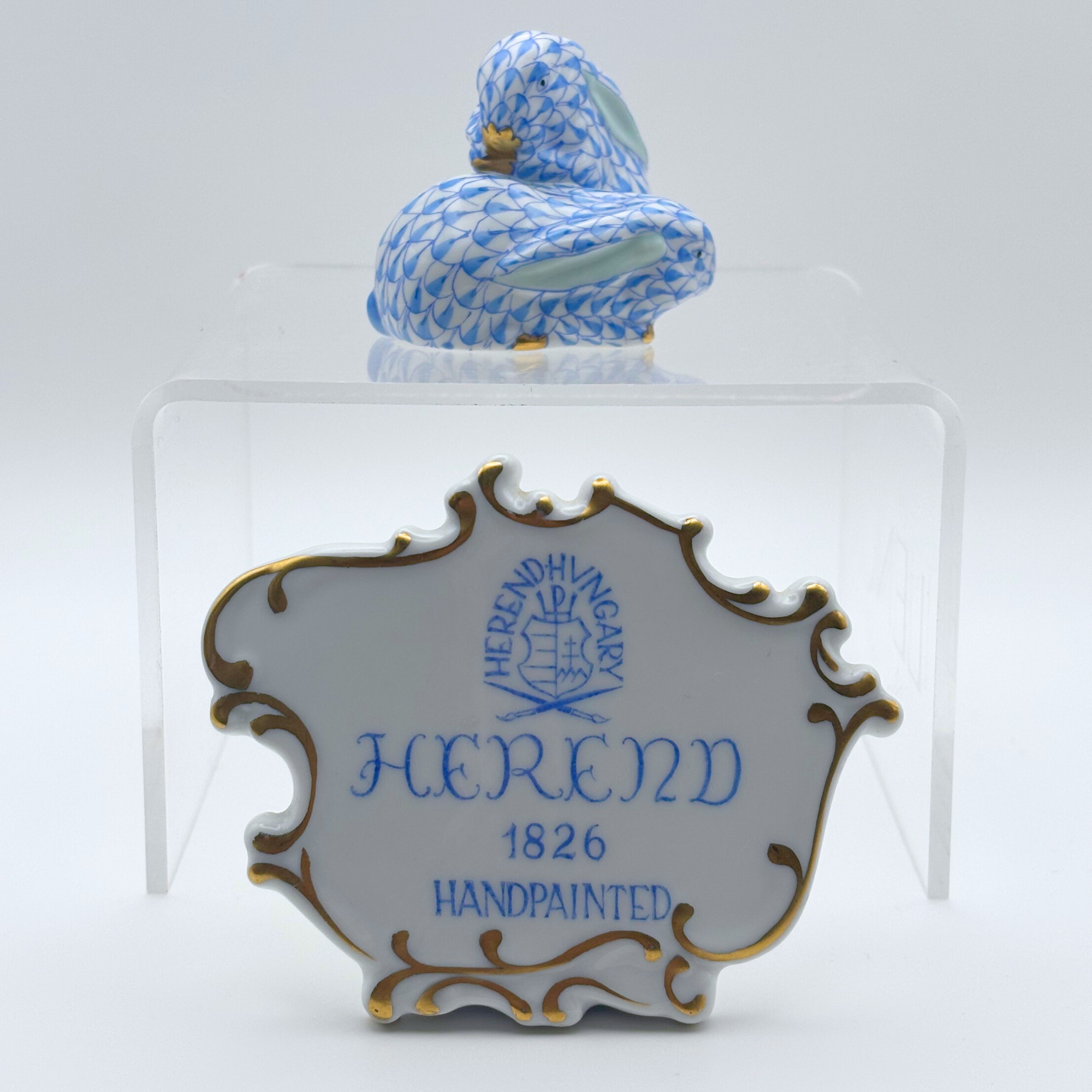 Herend Blue Fishnet Pair of Rabbits Figurine - Image 9